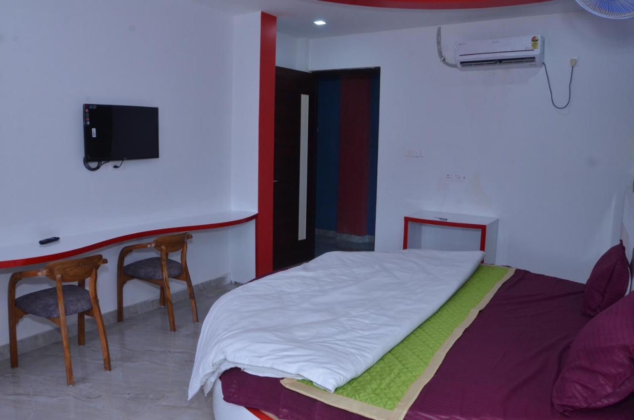 Hotel Blue Bell Raiwala Bagian luar foto