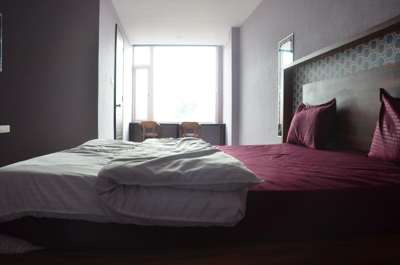 Hotel Blue Bell Raiwala Bagian luar foto